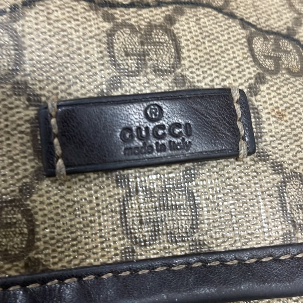 Vintage Gucci GG Supreme Monogram Small Crossbody Flap Bag - Picture 7 of 16